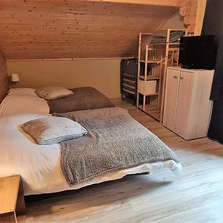 Chalet De 3 Chambres Avec Terrasse Amenagee Et Wifi A * Orlu